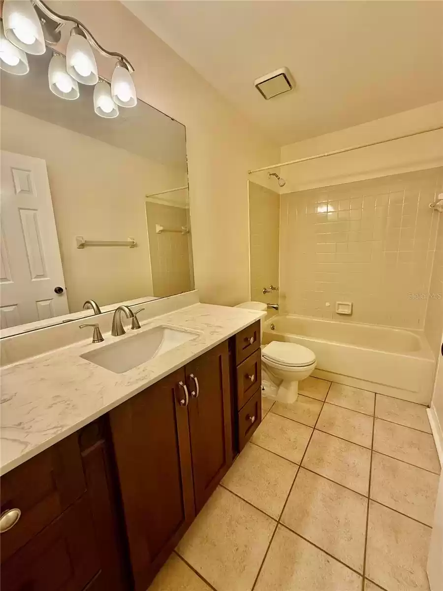 682 YOUNGSTOWN PARKWAY, ALTAMONTE SPRINGS, Florida 32714, 2 Bedrooms Bedrooms, ,2 BathroomsBathrooms,Residential Lease,For Rent,YOUNGSTOWN,MFRO6248109