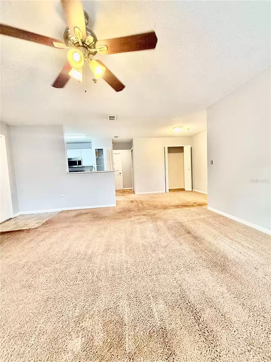 682 YOUNGSTOWN PARKWAY, ALTAMONTE SPRINGS, Florida 32714, 2 Bedrooms Bedrooms, ,2 BathroomsBathrooms,Residential Lease,For Rent,YOUNGSTOWN,MFRO6248109