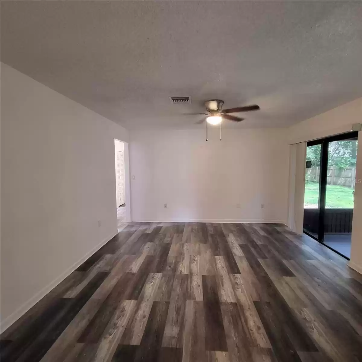 1606 SUMMERDALE DRIVE, CLEARWATER, Florida 33764, 3 Bedrooms Bedrooms, ,2 BathroomsBathrooms,Residential Lease,For Rent,SUMMERDALE,MFRTB8312364