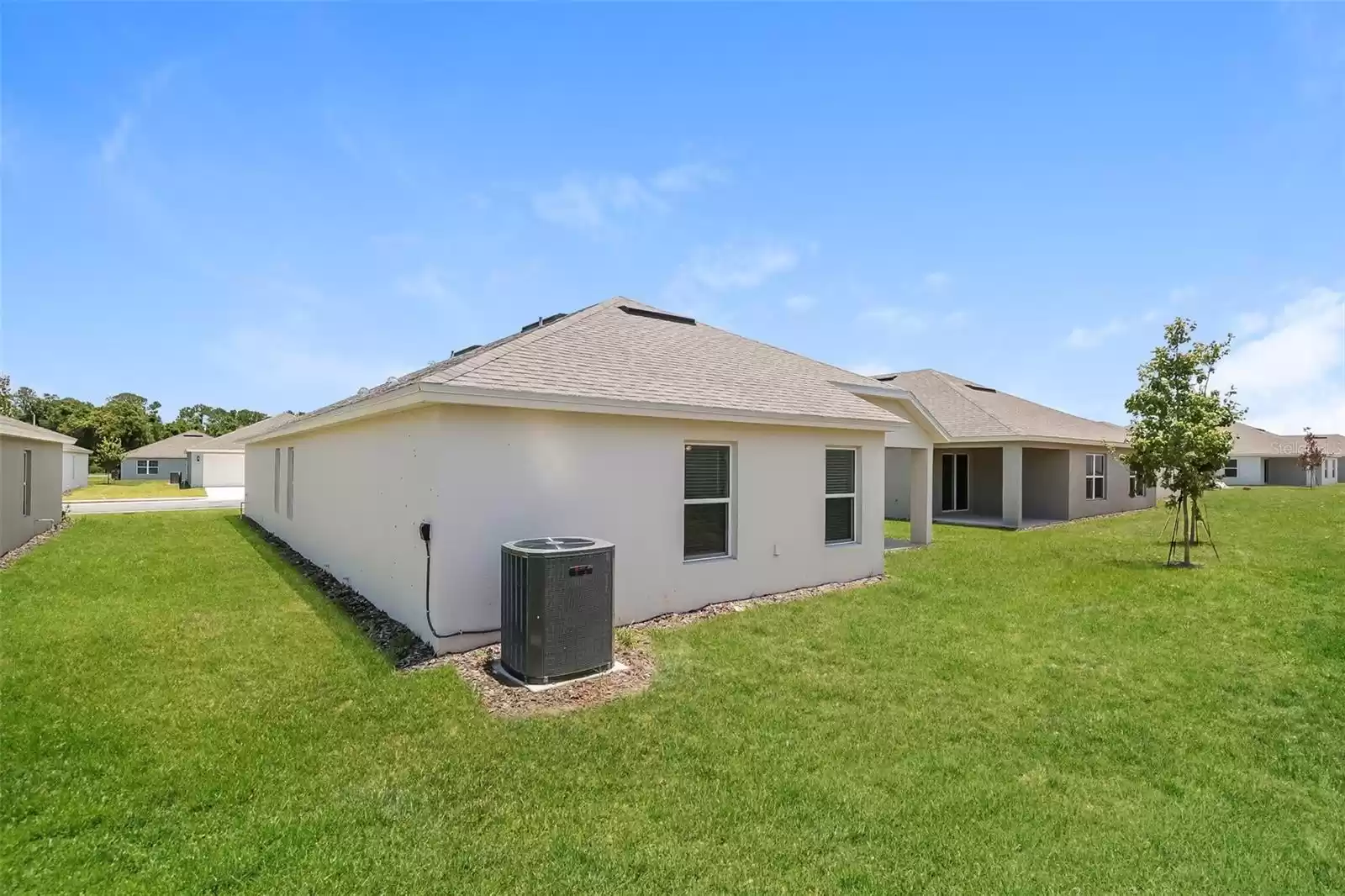 180 SOUTHERN BREEZE LOOP, WINTER HAVEN, Florida 33880, 4 Bedrooms Bedrooms, ,2 BathroomsBathrooms,Residential Lease,For Rent,SOUTHERN BREEZE,MFRO6250534