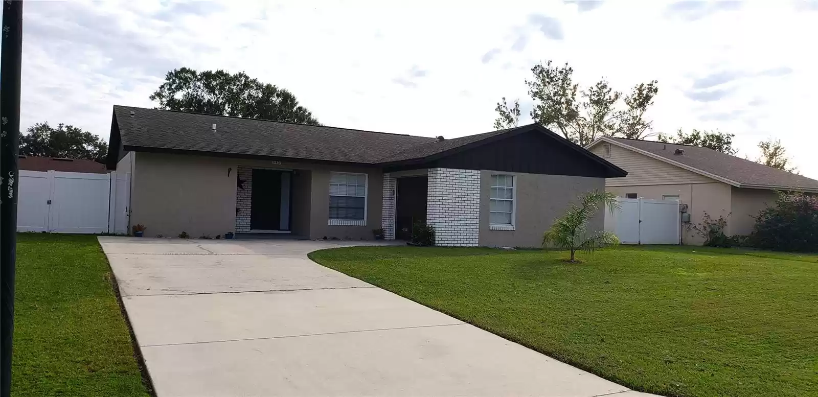 449 BALL COURT, KISSIMMEE, Florida 34759, 3 Bedrooms Bedrooms, ,2 BathroomsBathrooms,Residential,For Sale,BALL,MFRS5114041