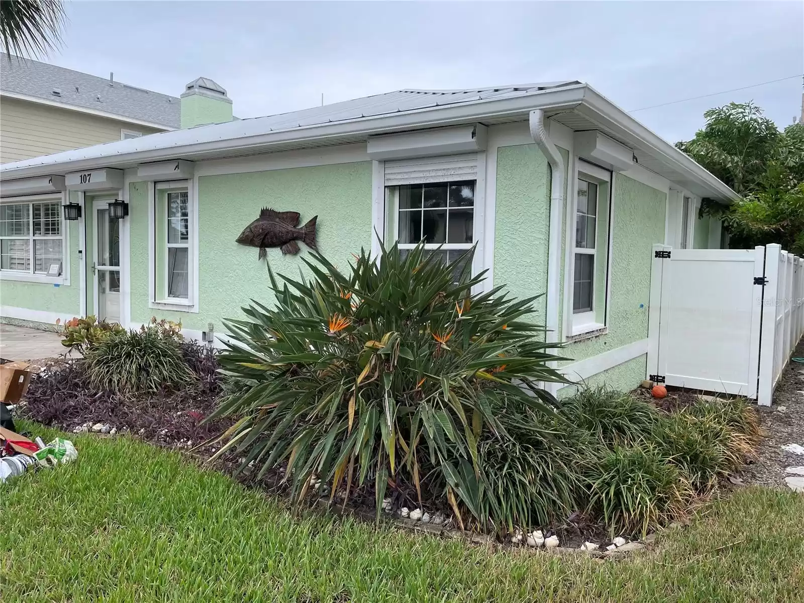 107 8TH STREET, BELLEAIR BEACH, Florida 33786, 2 Bedrooms Bedrooms, ,2 BathroomsBathrooms,Residential,For Sale,8TH,MFRTB8312521