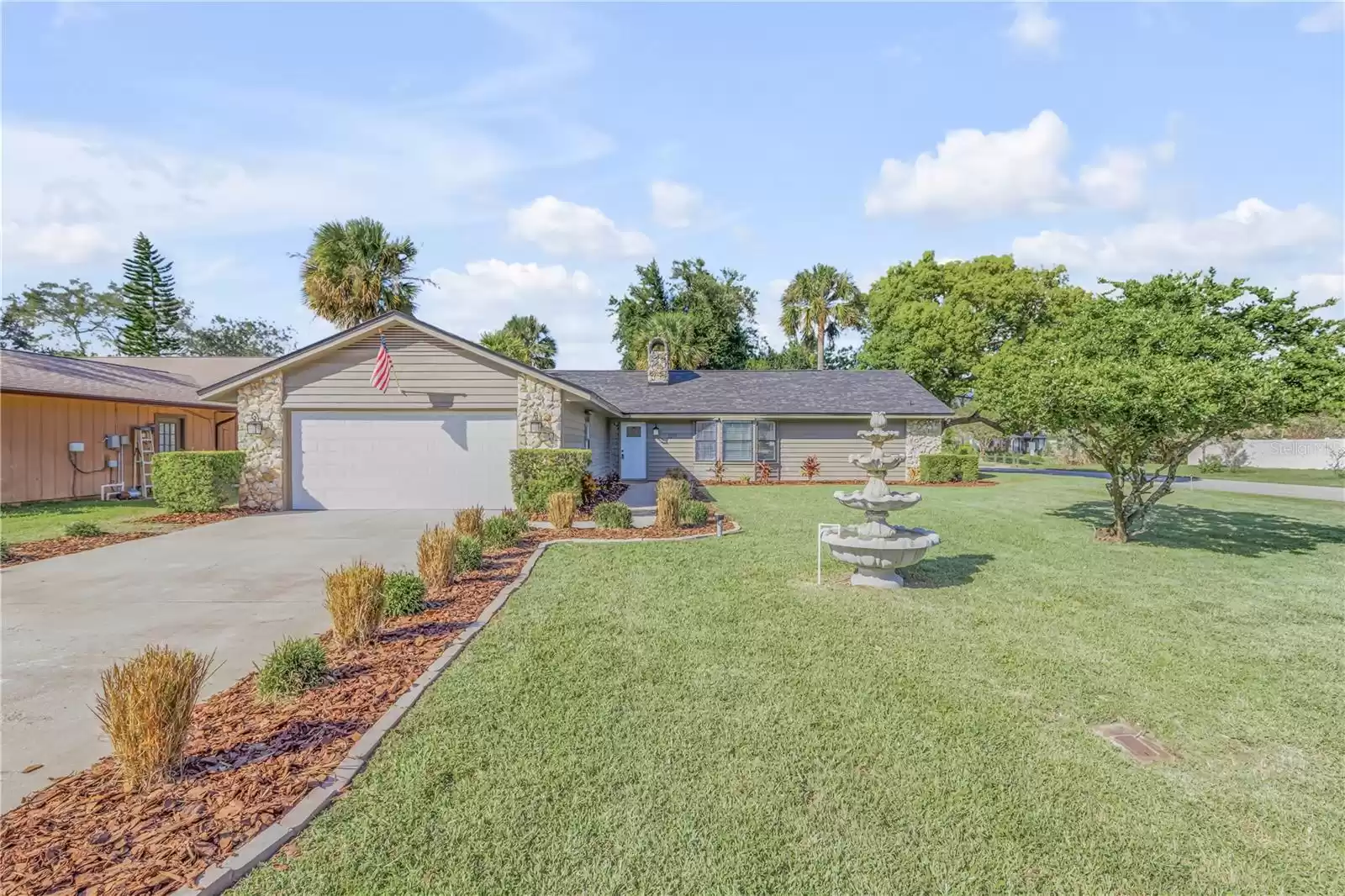 1217 WAYNE AVENUE, NEW SMYRNA BEACH, Florida 32168, 3 Bedrooms Bedrooms, ,2 BathroomsBathrooms,Residential,For Sale,WAYNE,MFRNS1082730