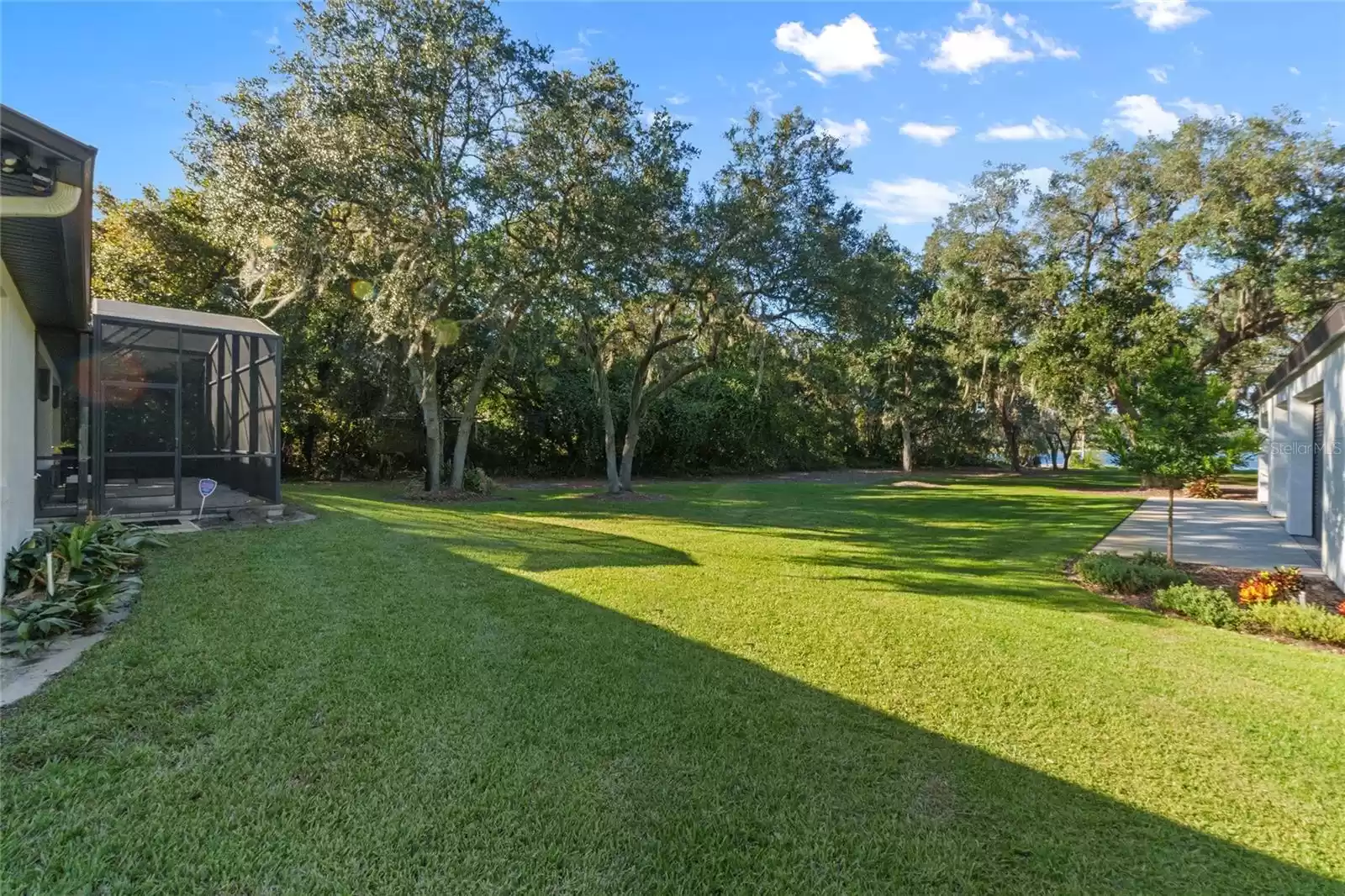 17577 DAVENPORT ROAD, WINTER GARDEN, Florida 34787, 4 Bedrooms Bedrooms, ,2 BathroomsBathrooms,Residential,For Sale,DAVENPORT,MFRO6248032