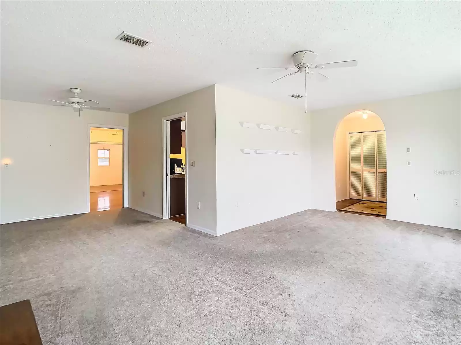 2365 STATLER AVENUE, SPRING HILL, Florida 34609, 3 Bedrooms Bedrooms, ,2 BathroomsBathrooms,Residential,For Sale,STATLER,MFRTB8312618