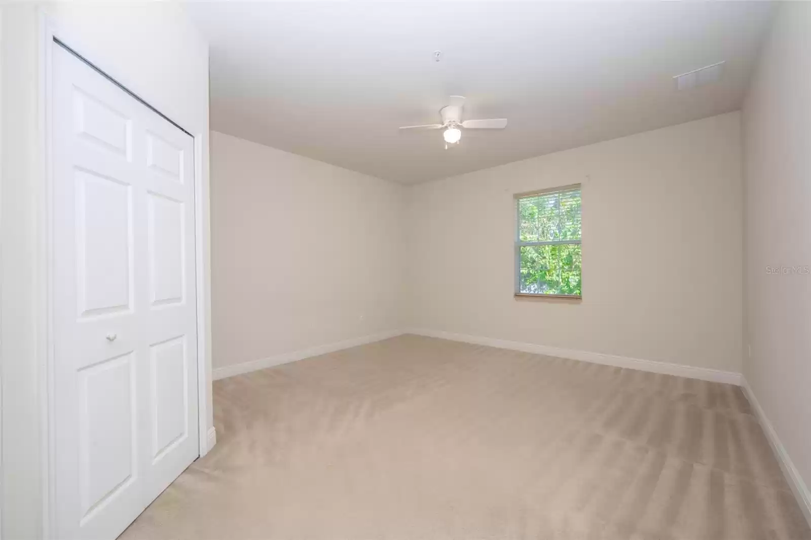 Large bedroom with walk in closet