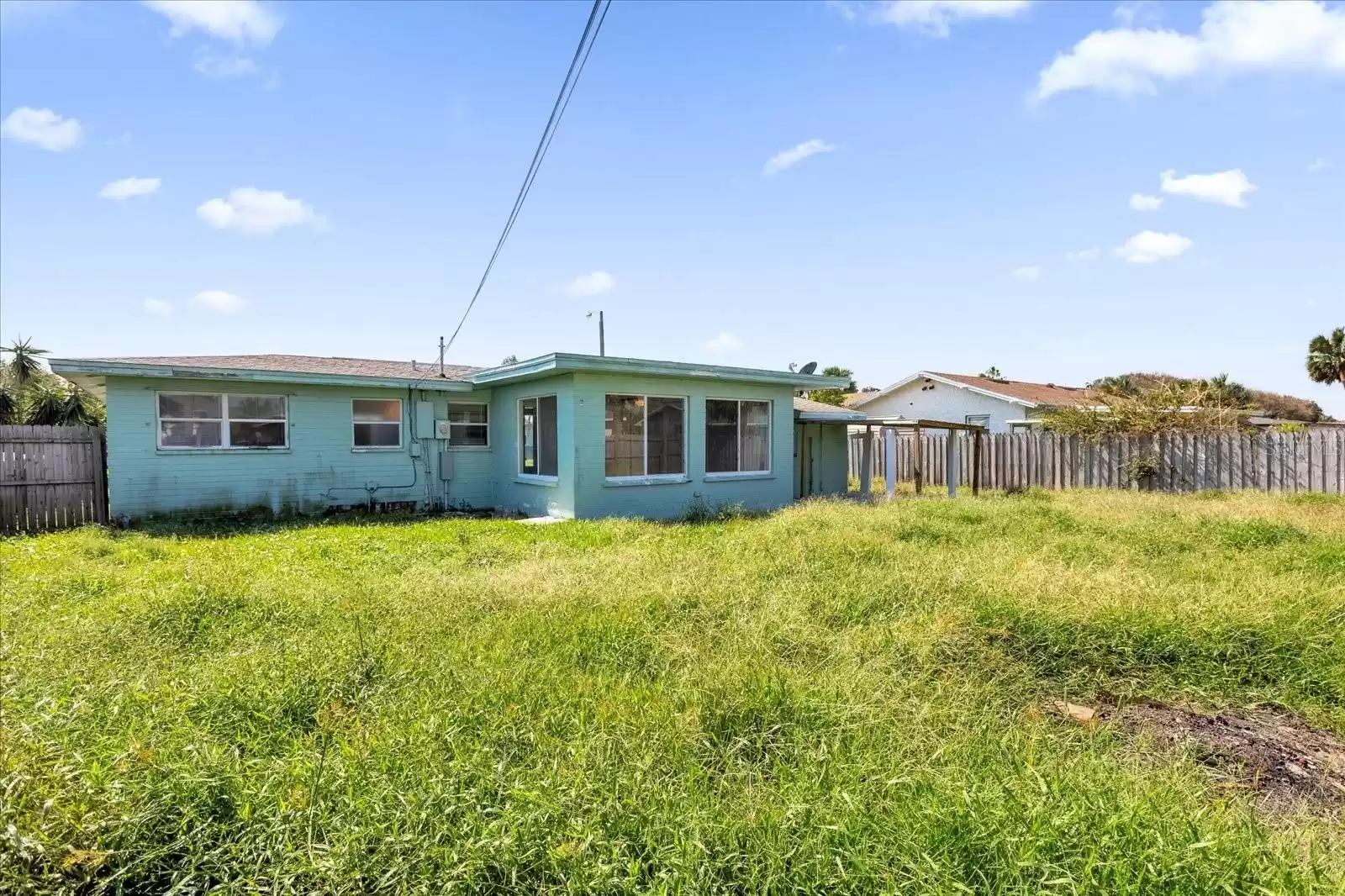 23 DOLPHIN AVENUE, ORMOND BEACH, Florida 32176, 2 Bedrooms Bedrooms, ,1 BathroomBathrooms,Residential,For Sale,DOLPHIN,MFRO6248519