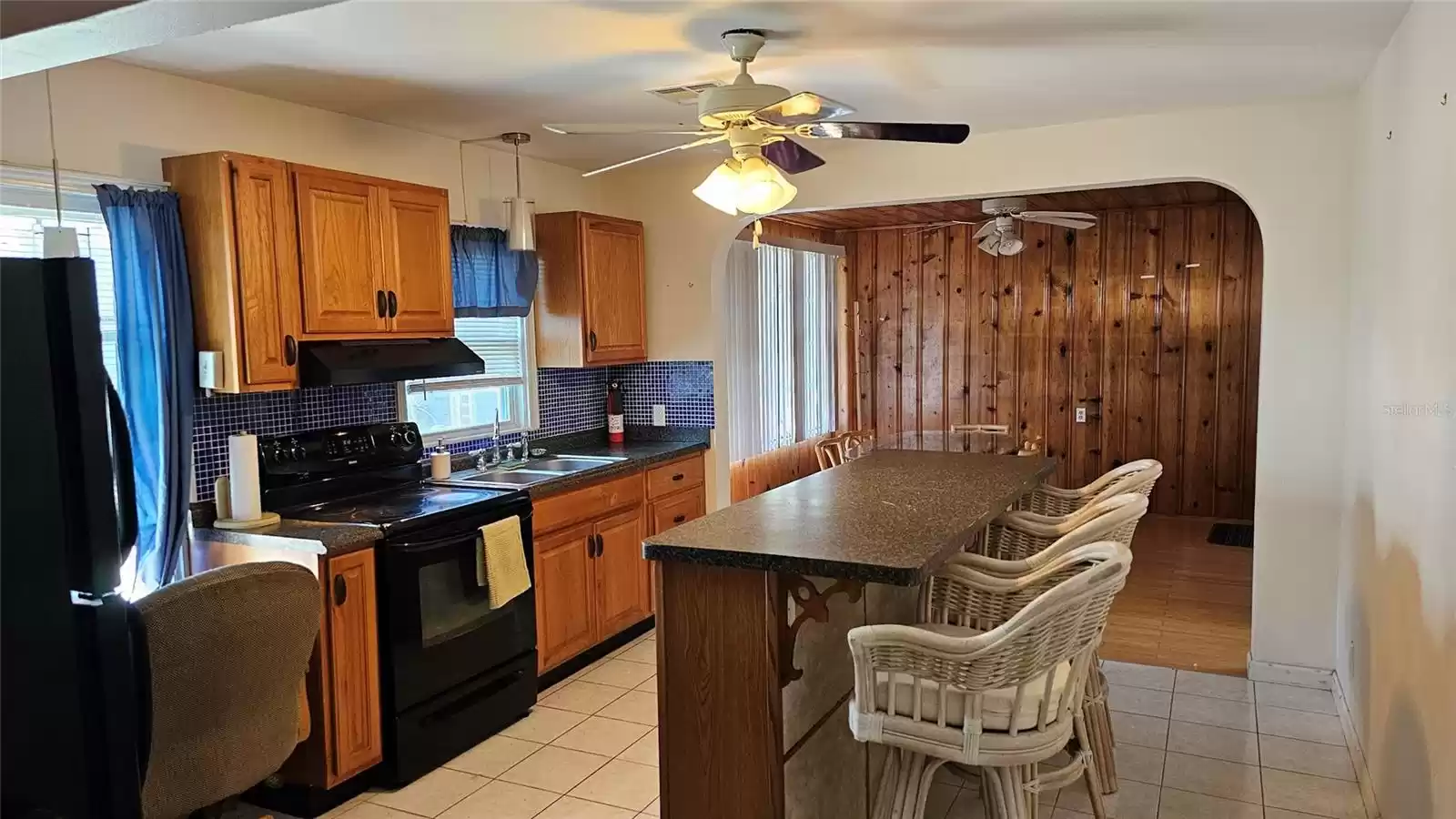 5029 9TH AVENUE, GULFPORT, Florida 33707, 2 Bedrooms Bedrooms, ,2 BathroomsBathrooms,Residential,For Sale,9TH,MFRTB8312631