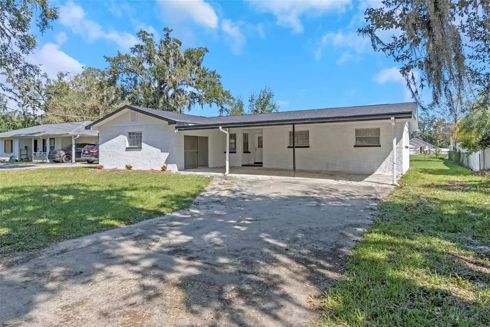 402 EUNICE DRIVE, PLANT CITY, Florida 33563, 4 Bedrooms Bedrooms, ,2 BathroomsBathrooms,Residential,For Sale,EUNICE,MFRO6250540