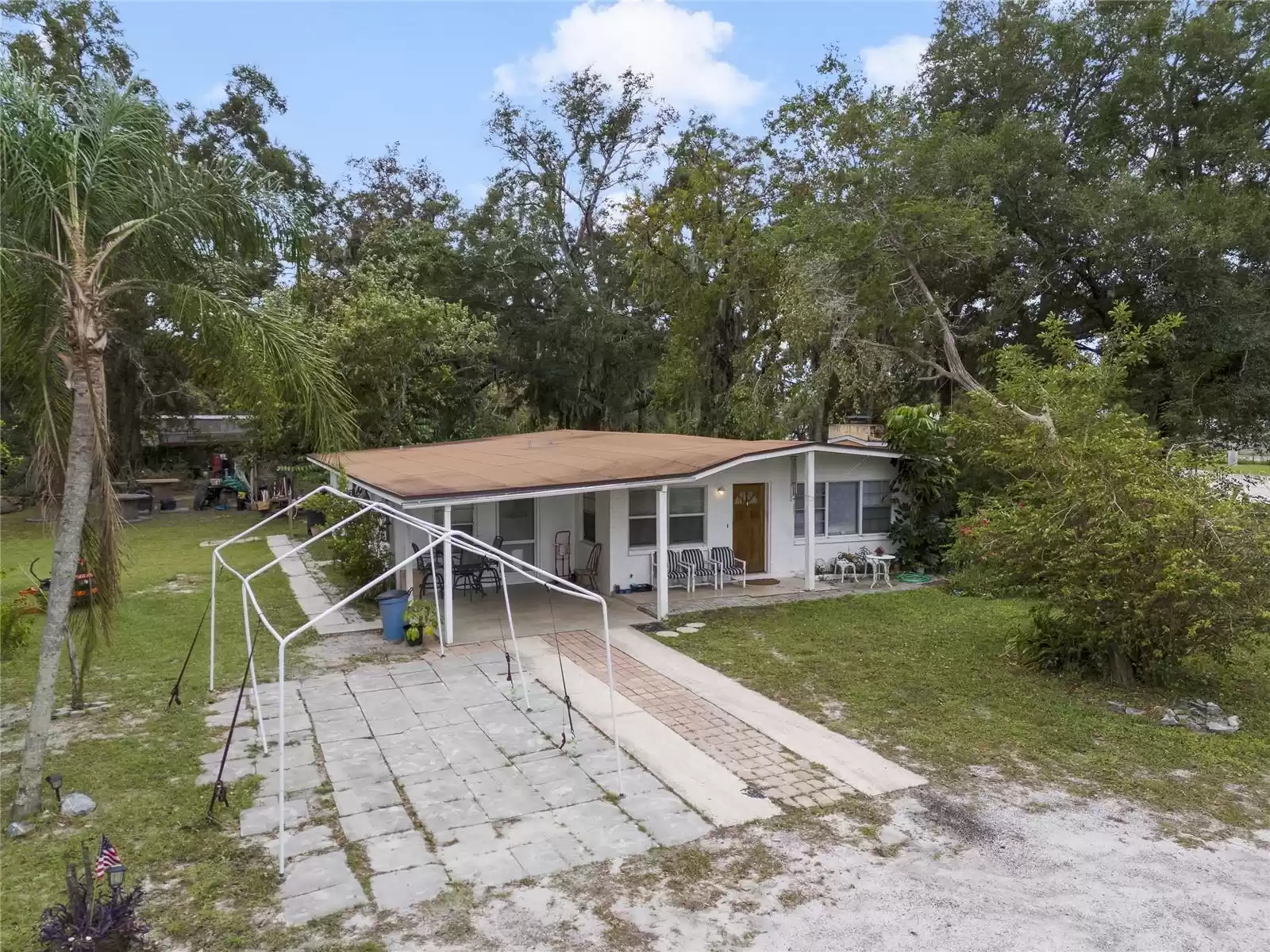 621 OAKLANDO DRIVE, ALTAMONTE SPRINGS, Florida 32714, 3 Bedrooms Bedrooms, ,1 BathroomBathrooms,Residential,For Sale,OAKLANDO,MFRO6250507