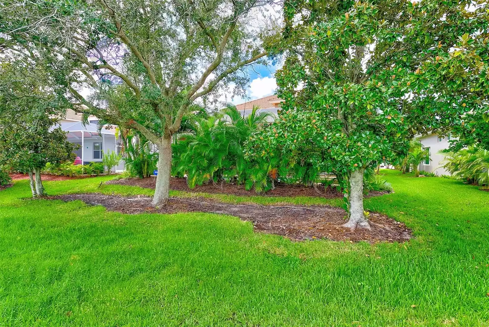 9883 SAGO POINT DRIVE, SEMINOLE, Florida 33777, 4 Bedrooms Bedrooms, ,3 BathroomsBathrooms,Residential,For Sale,SAGO POINT,MFRU8255930