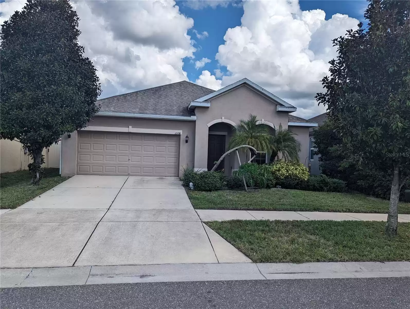 12108 WHISTLING WIND DR, RIVERVIEW, Florida 33569, 4 Bedrooms Bedrooms, ,2 BathroomsBathrooms,Residential,For Sale,WHISTLING WIND DR,MFRTB8302191