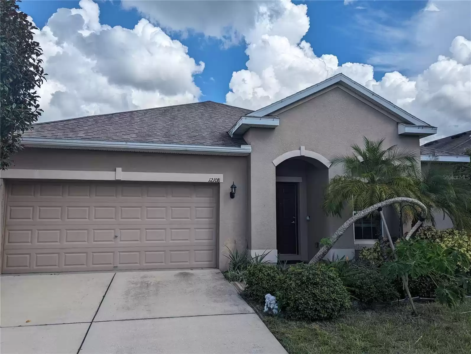 12108 WHISTLING WIND DR, RIVERVIEW, Florida 33569, 4 Bedrooms Bedrooms, ,2 BathroomsBathrooms,Residential,For Sale,WHISTLING WIND DR,MFRTB8302191