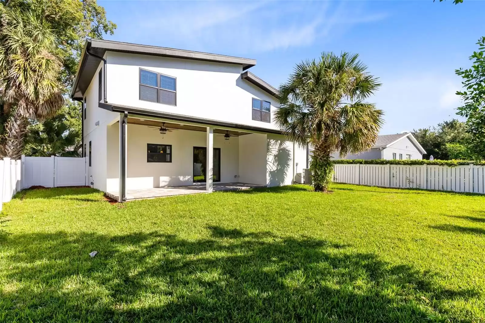 648 CALLAHAN STREET, WINTER PARK, Florida 32789, 3 Bedrooms Bedrooms, ,2 BathroomsBathrooms,Residential,For Sale,CALLAHAN,MFRO6250649