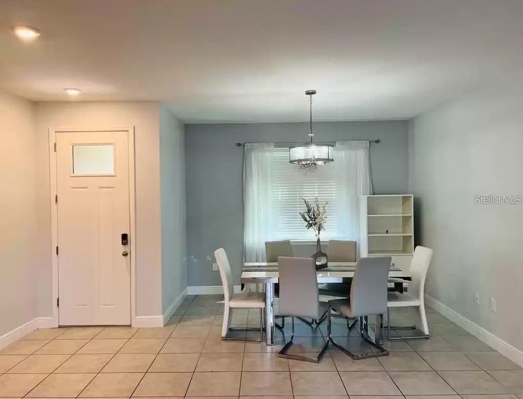 9760 AMBER CHESTNUT WAY, WINTER GARDEN, Florida 34787, 3 Bedrooms Bedrooms, ,2 BathroomsBathrooms,Residential Lease,For Rent,AMBER CHESTNUT,MFRS5114142