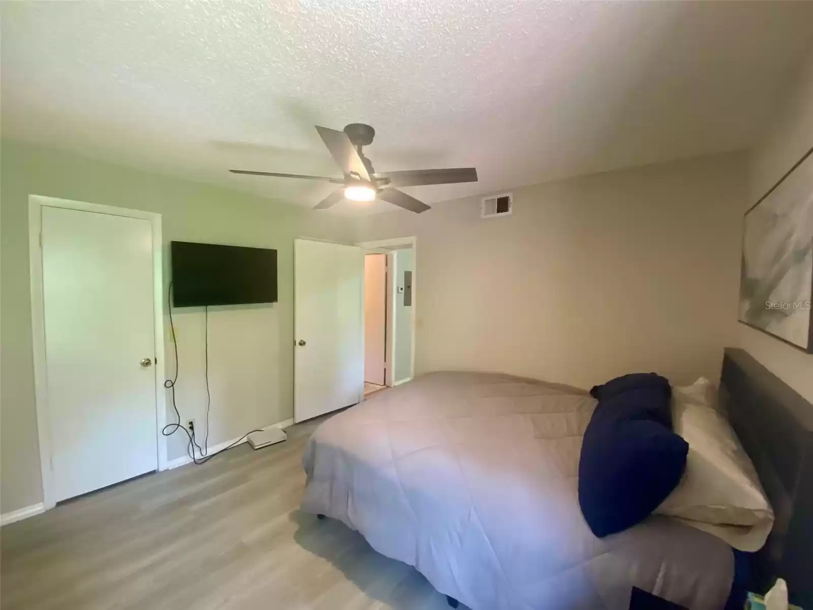 485 FORESTWAY CIRCLE, ALTAMONTE SPRINGS, Florida 32701, 1 Bedroom Bedrooms, ,1 BathroomBathrooms,Residential,For Sale,FORESTWAY,MFRO6235178