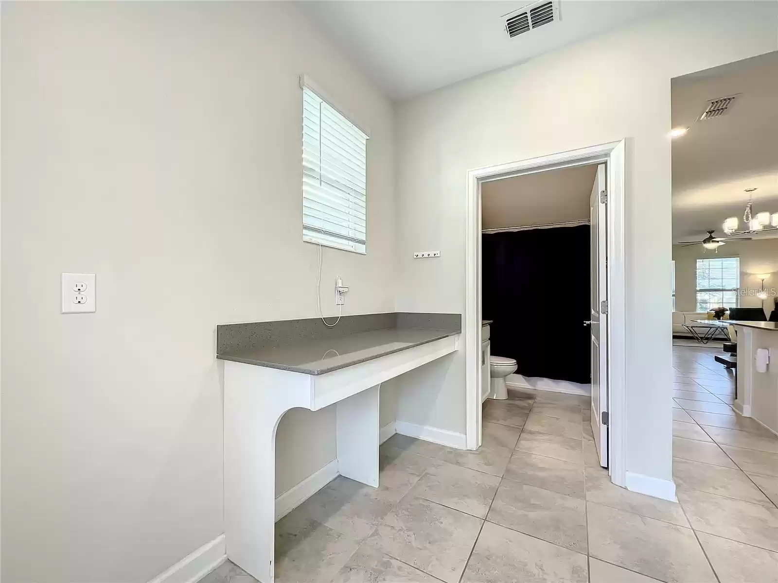 13041 INKWELL ALLEY, WINTER GARDEN, Florida 34787, 4 Bedrooms Bedrooms, ,3 BathroomsBathrooms,Residential,For Sale,INKWELL,MFRO6248242