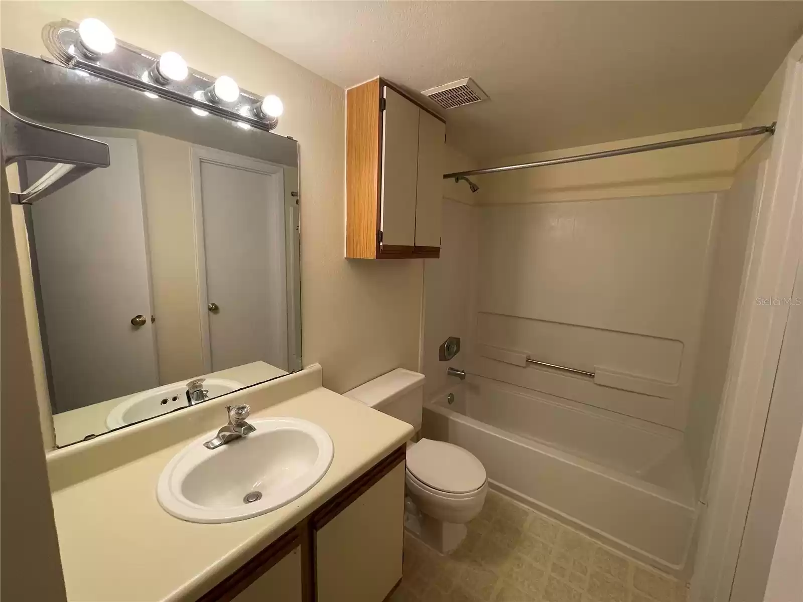 633 BUOY LANE, ALTAMONTE SPRINGS, Florida 32714, 2 Bedrooms Bedrooms, ,2 BathroomsBathrooms,Residential Lease,For Rent,BUOY,MFRO6251050