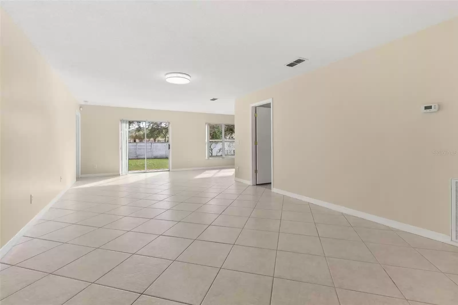 2224 MALLARD CREEK CIRCLE, KISSIMMEE, Florida 34743, 4 Bedrooms Bedrooms, ,2 BathroomsBathrooms,Residential Lease,For Rent,MALLARD CREEK,0,MFRS5114254
