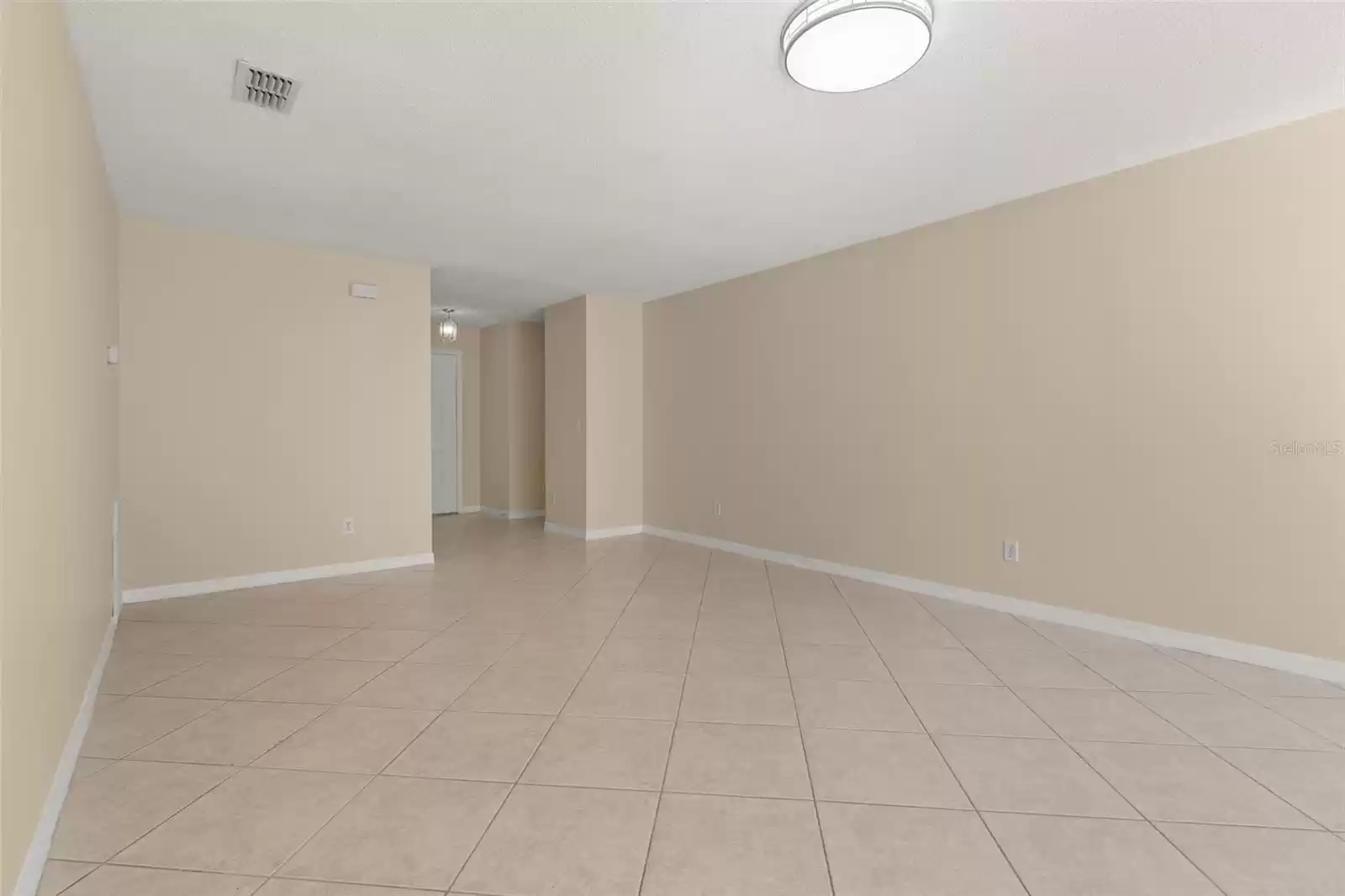 2224 MALLARD CREEK CIRCLE, KISSIMMEE, Florida 34743, 4 Bedrooms Bedrooms, ,2 BathroomsBathrooms,Residential Lease,For Rent,MALLARD CREEK,0,MFRS5114254