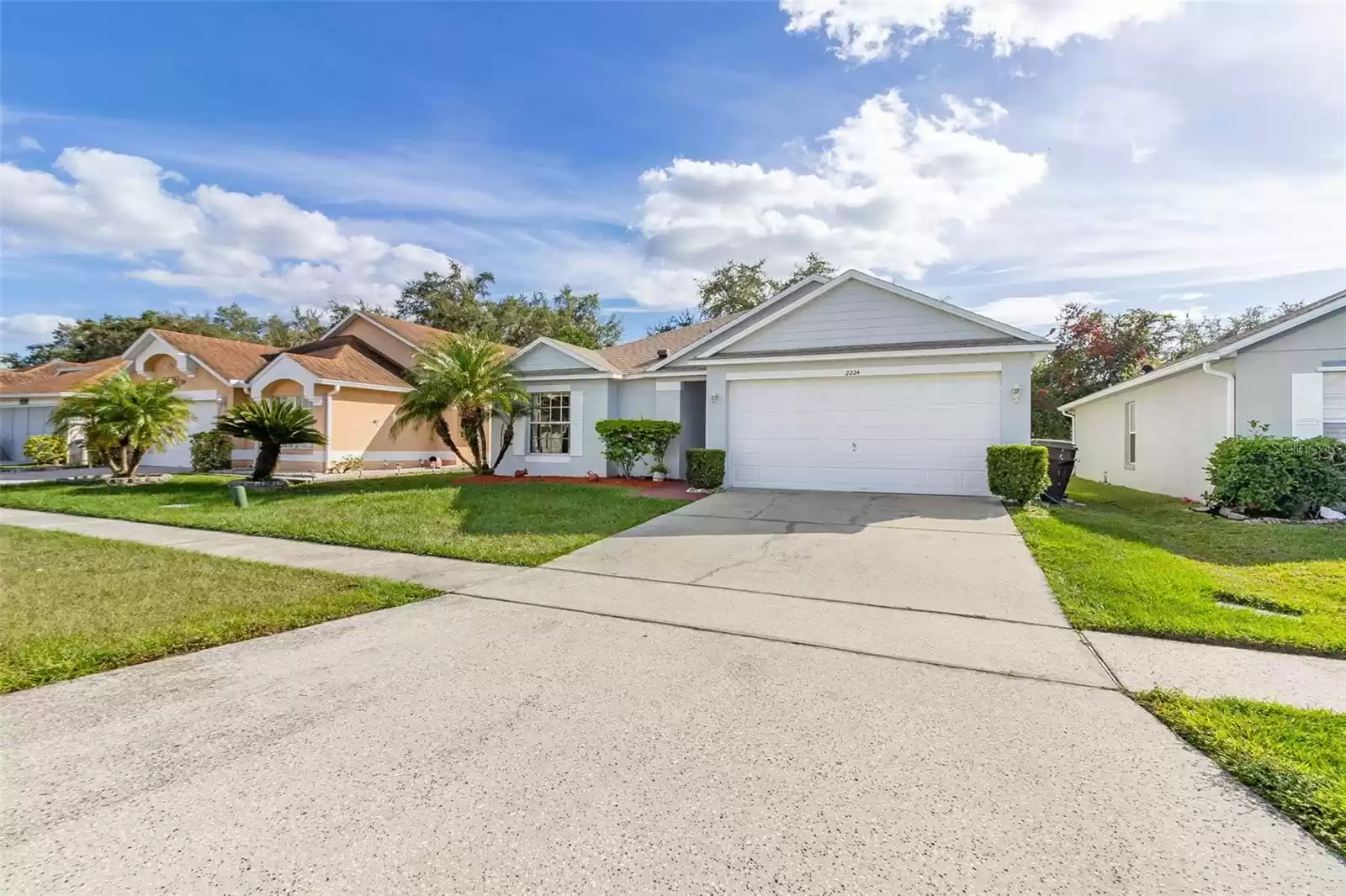 2224 MALLARD CREEK CIRCLE, KISSIMMEE, Florida 34743, 4 Bedrooms Bedrooms, ,2 BathroomsBathrooms,Residential Lease,For Rent,MALLARD CREEK,0,MFRS5114254