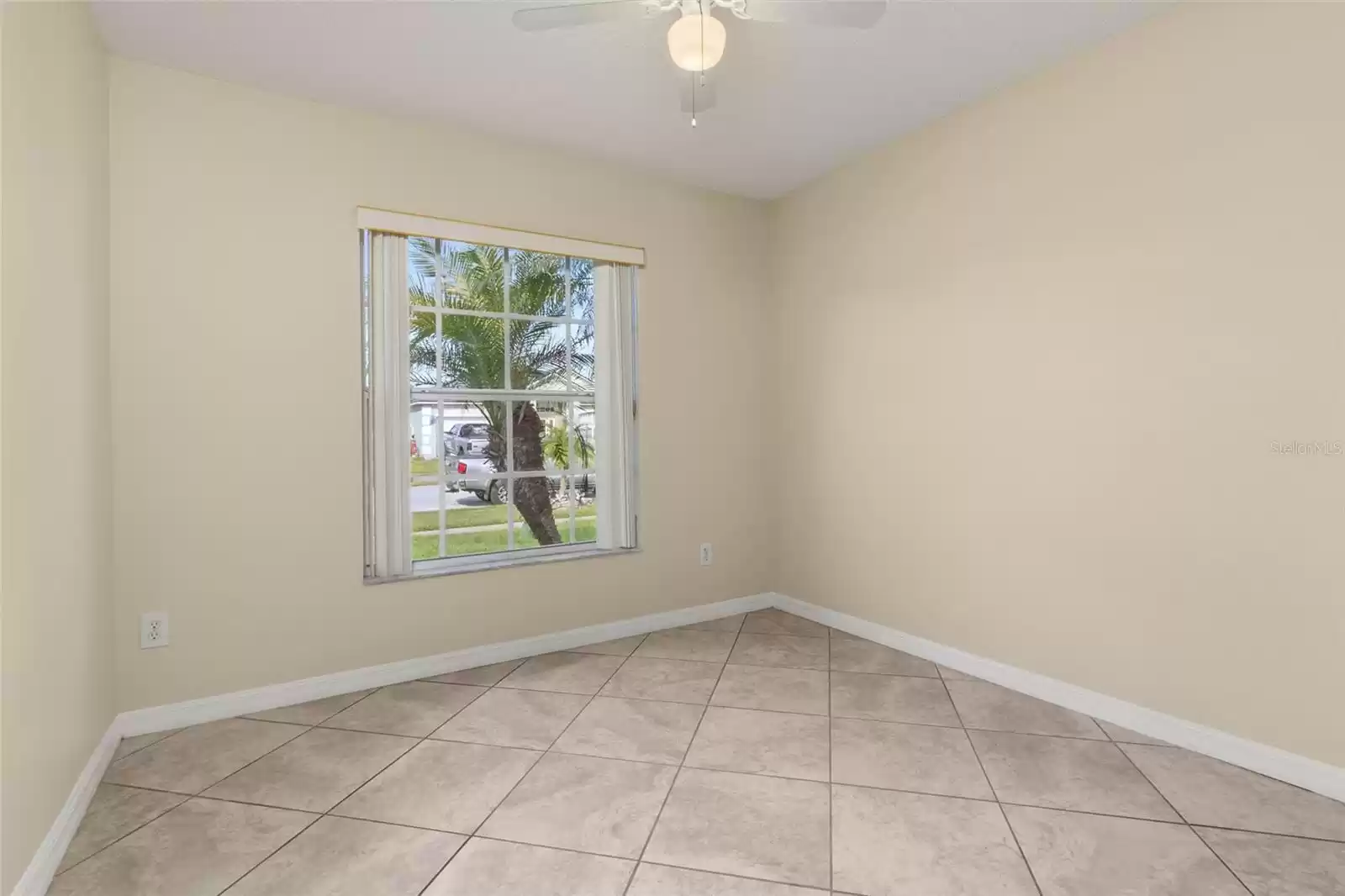 2224 MALLARD CREEK CIRCLE, KISSIMMEE, Florida 34743, 4 Bedrooms Bedrooms, ,2 BathroomsBathrooms,Residential Lease,For Rent,MALLARD CREEK,0,MFRS5114254