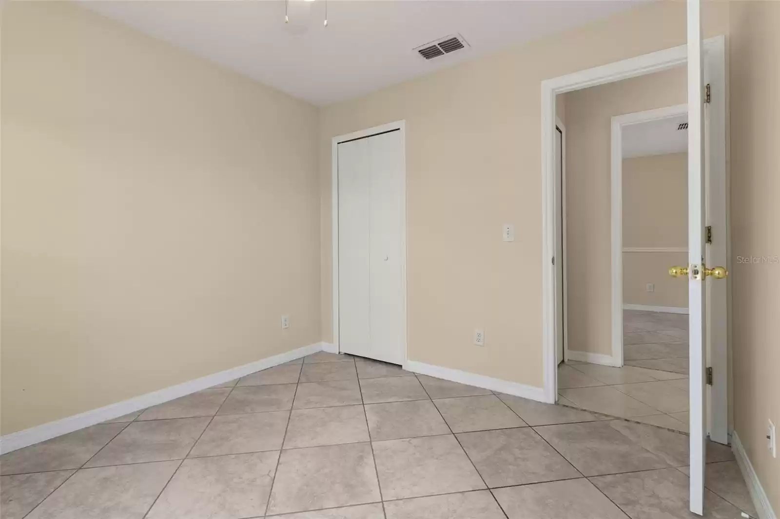 2224 MALLARD CREEK CIRCLE, KISSIMMEE, Florida 34743, 4 Bedrooms Bedrooms, ,2 BathroomsBathrooms,Residential Lease,For Rent,MALLARD CREEK,0,MFRS5114254