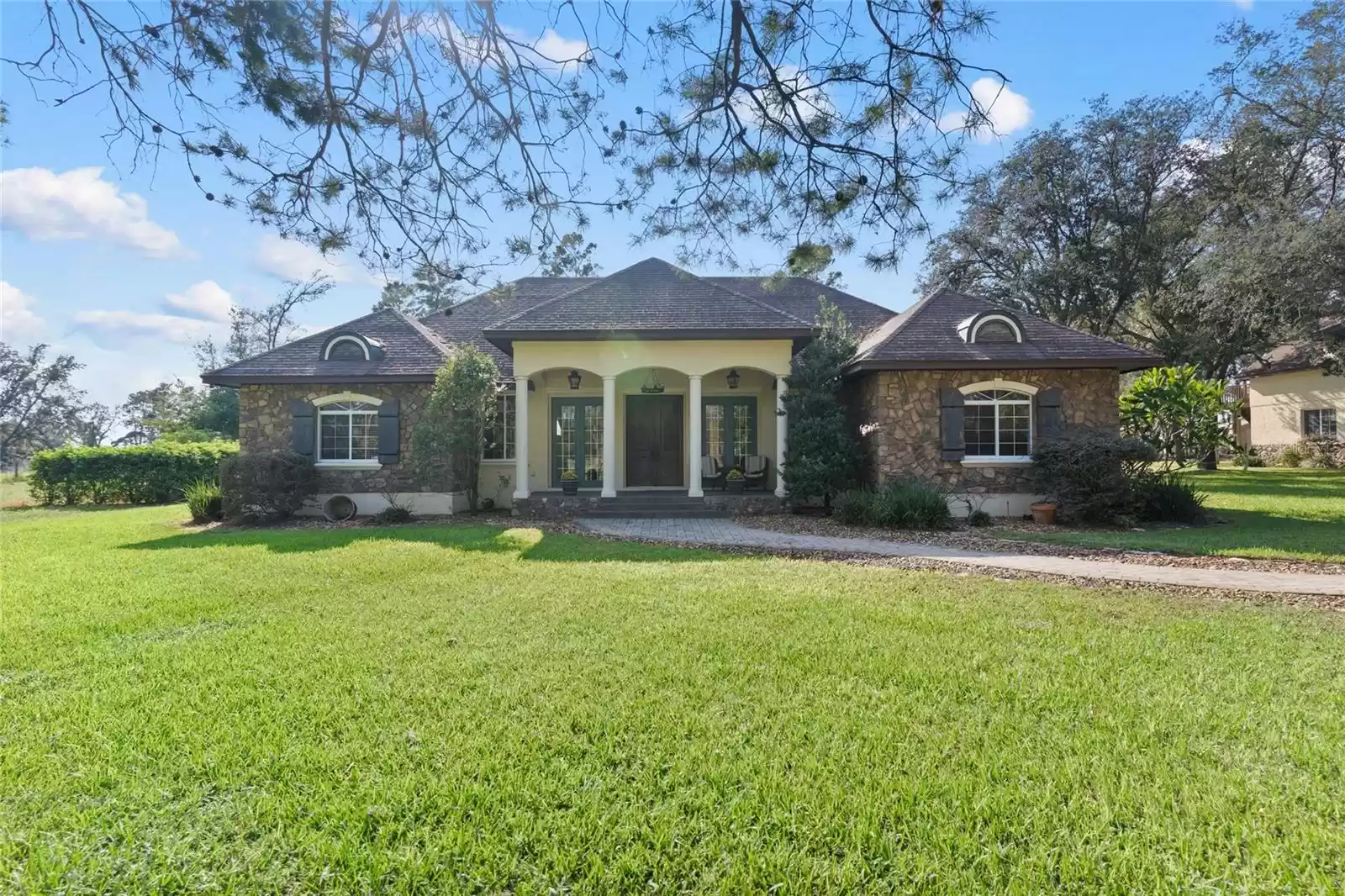 9123 TOWER PINE DRIVE, WINTER GARDEN, Florida 34787, 4 Bedrooms Bedrooms, ,3 BathroomsBathrooms,Residential,For Sale,TOWER PINE,MFRO6250967