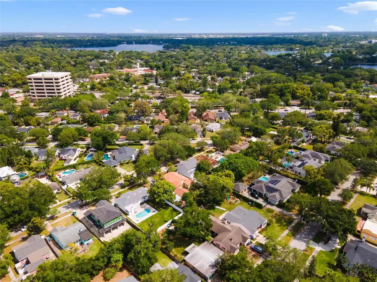 1375 SUFFOLK ROAD, WINTER PARK, Florida 32789, 4 Bedrooms Bedrooms, ,2 BathroomsBathrooms,Residential,For Sale,SUFFOLK,MFRO6195868