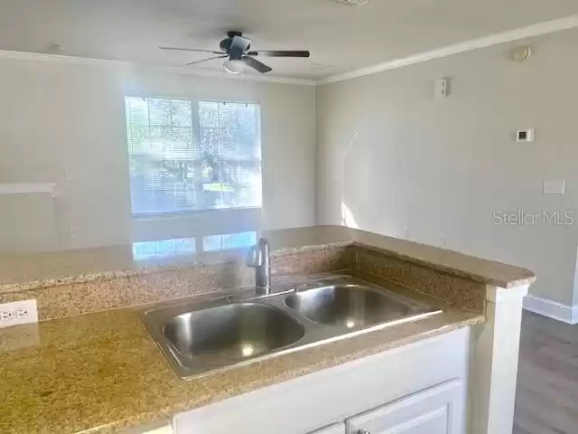 118 SOUTHERN PECAN CIRCLE, WINTER GARDEN, Florida 34787, 1 Bedroom Bedrooms, ,1 BathroomBathrooms,Residential Lease,For Rent,SOUTHERN PECAN,MFRO6243854