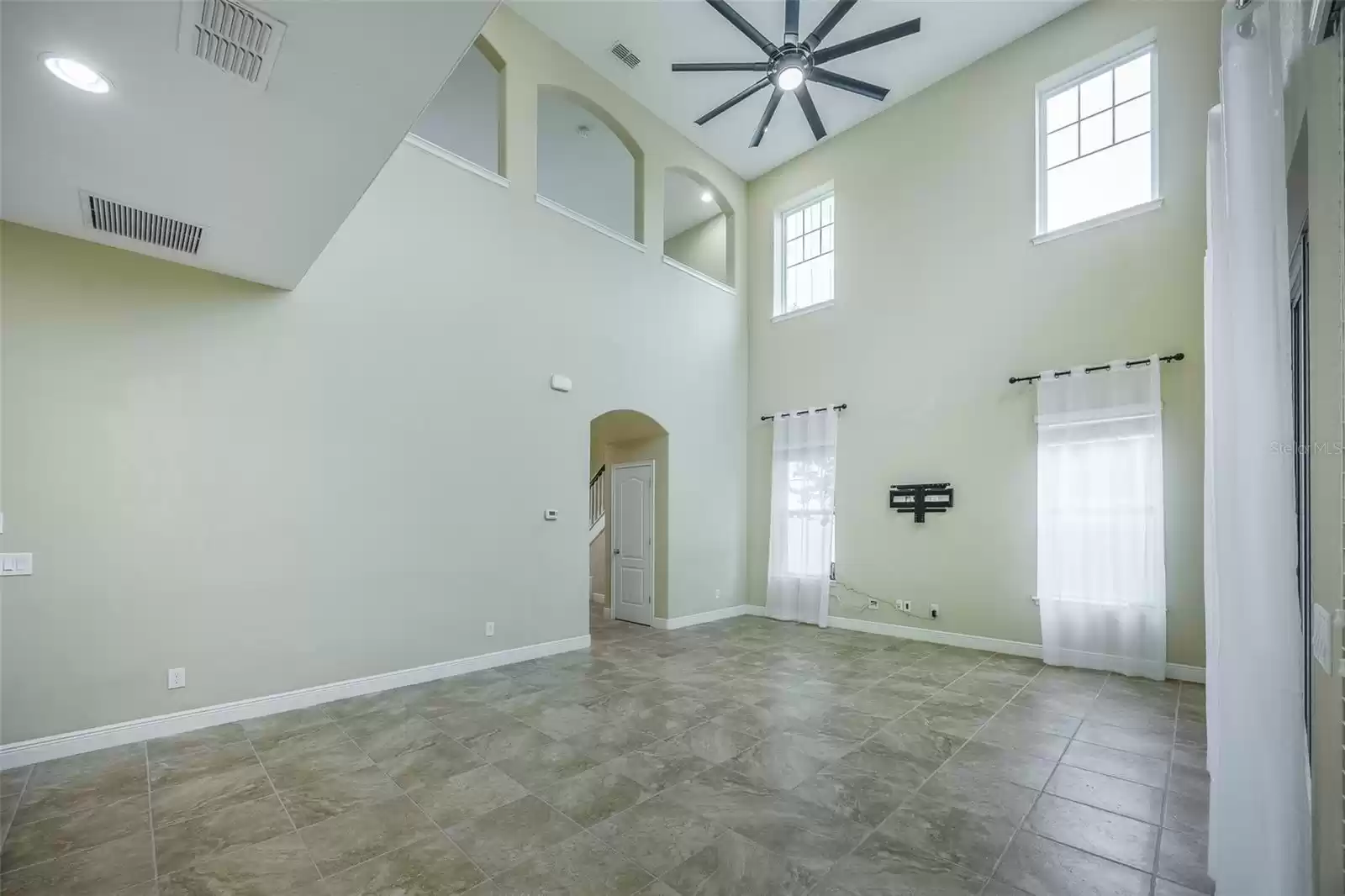 7997 GREENGARD STREET, ORLANDO, Florida 32827, 5 Bedrooms Bedrooms, ,3 BathroomsBathrooms,Residential,For Sale,GREENGARD,MFRO6250773