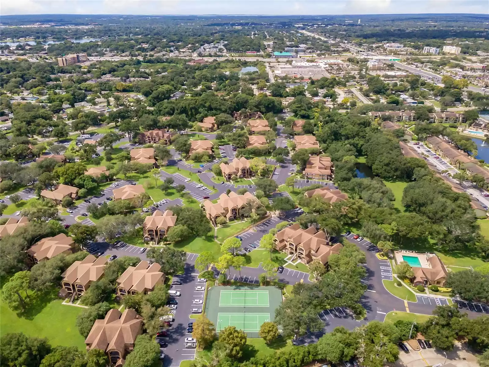 380 LAKE ONTARIO COURT, ALTAMONTE SPRINGS, Florida 32701, 1 Bedroom Bedrooms, ,1 BathroomBathrooms,Residential,For Sale,LAKE ONTARIO,MFRO6251776