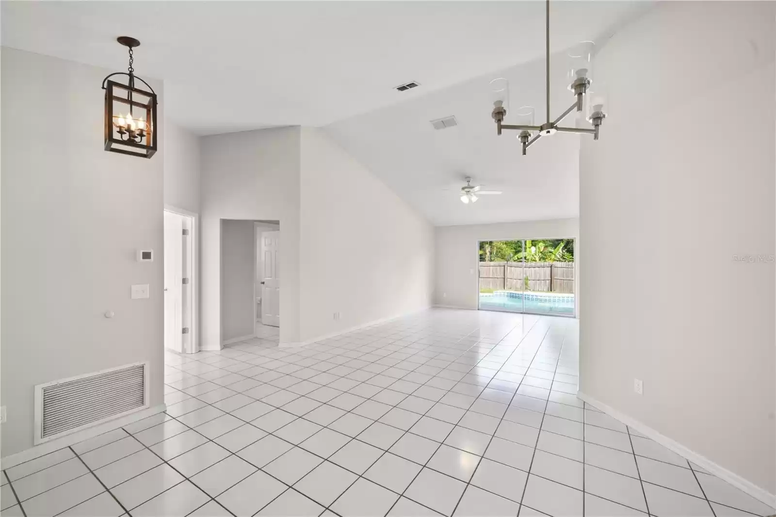 5418 BRACKEN COURT, WINTER PARK, Florida 32792, 3 Bedrooms Bedrooms, ,2 BathroomsBathrooms,Residential,For Sale,BRACKEN,MFRO6251052