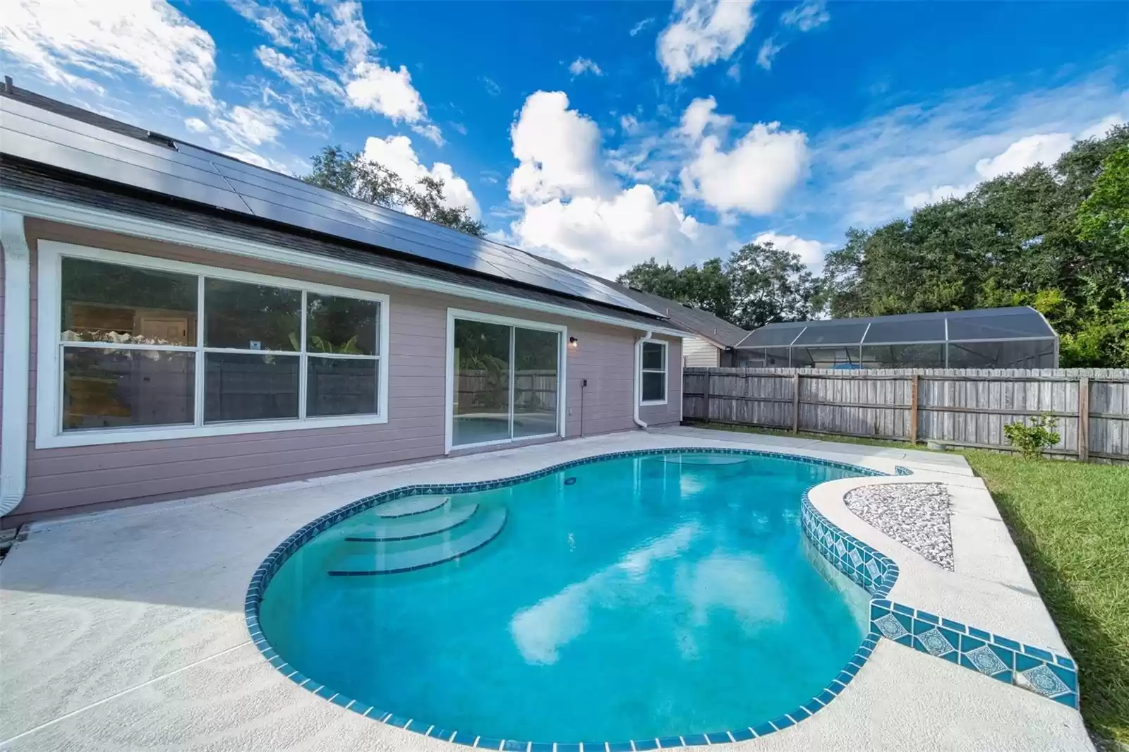 Beautiful pool ready to entertain!