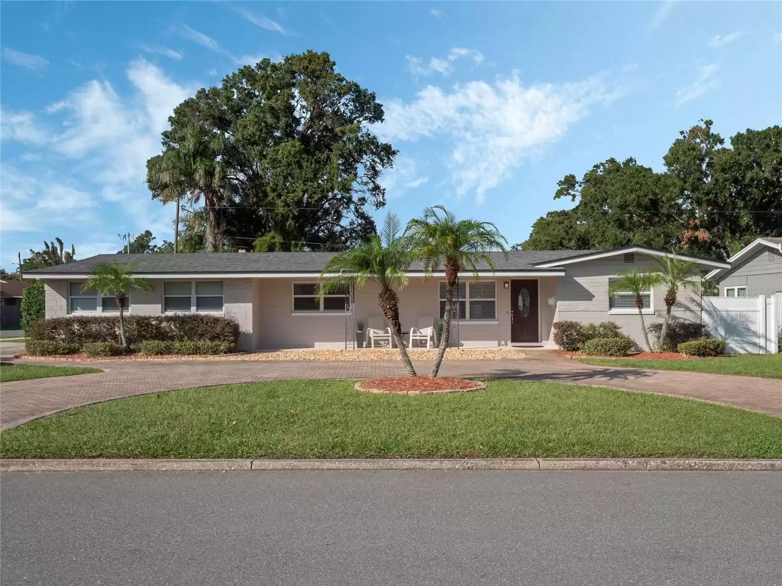 2891 NAPLES DRIVE, WINTER PARK, Florida 32789, 4 Bedrooms Bedrooms, ,2 BathroomsBathrooms,Residential,For Sale,NAPLES,MFRO6250674