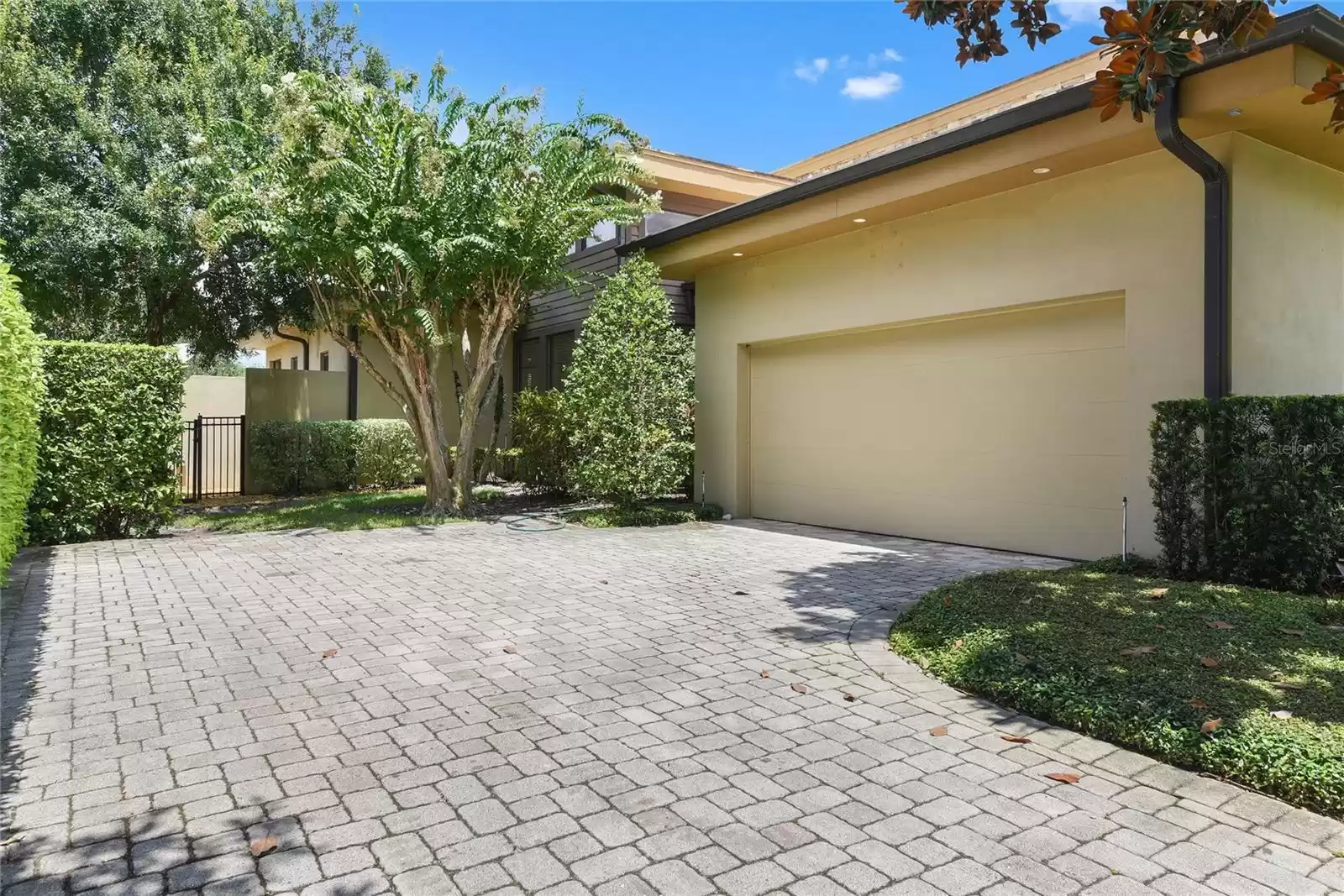 2057 VENETIAN WAY, WINTER PARK, Florida 32789, 3 Bedrooms Bedrooms, ,3 BathroomsBathrooms,Residential Lease,For Rent,VENETIAN,MFRO6251925