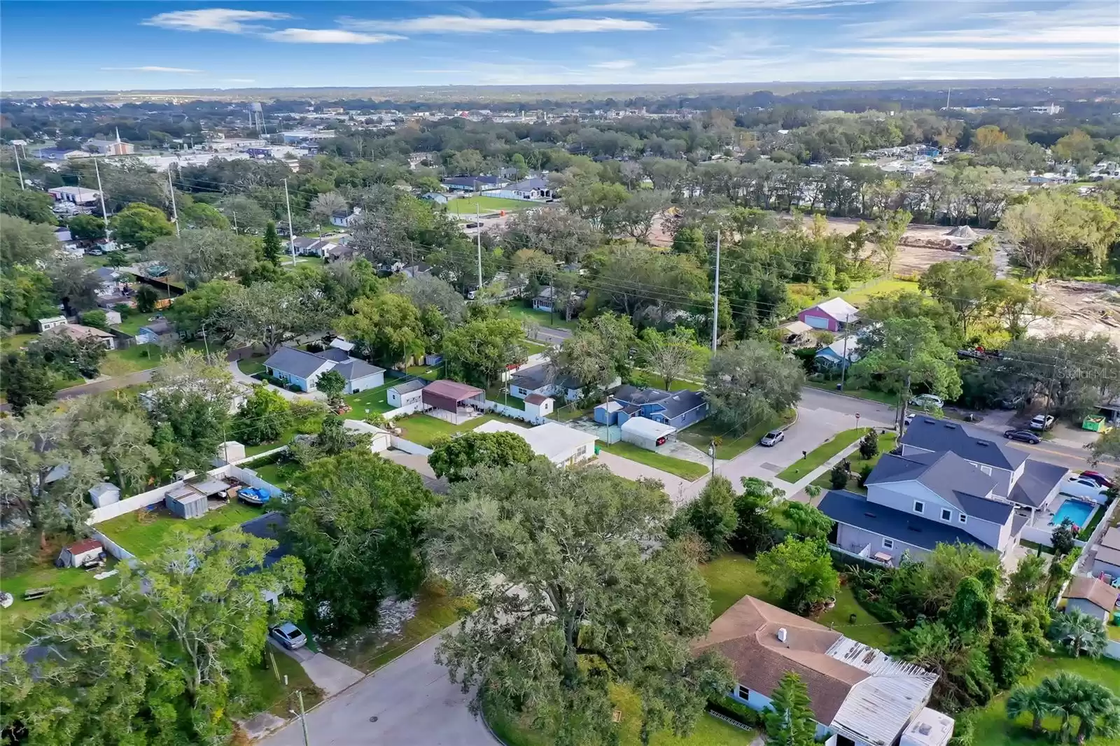 139 STORY ROAD, WINTER GARDEN, Florida 34787, 3 Bedrooms Bedrooms, ,2 BathroomsBathrooms,Residential,For Sale,STORY,MFRTB8314496