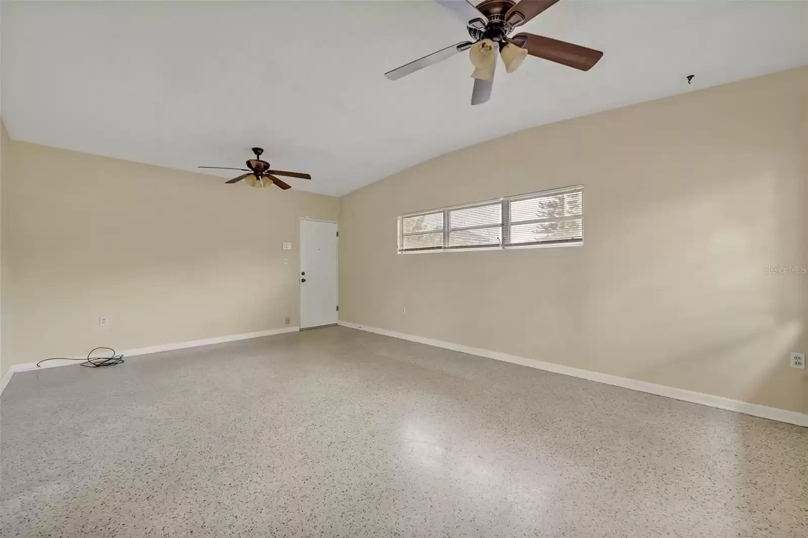 1203 LINDENWOOD LANE, WINTER PARK, Florida 32792, 3 Bedrooms Bedrooms, ,2 BathroomsBathrooms,Residential Lease,For Rent,LINDENWOOD,MFRO6252372