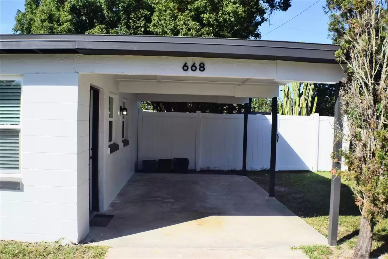 Carport