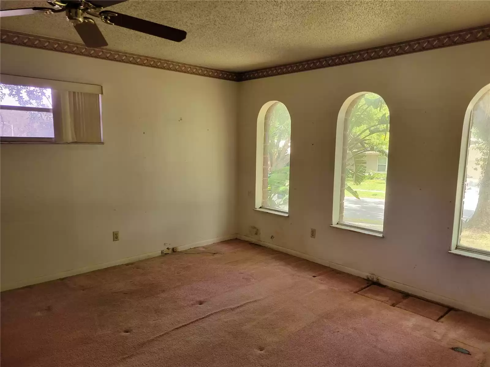 502 SAN SEBASTIAN PRADO, ALTAMONTE SPRINGS, Florida 32714, 3 Bedrooms Bedrooms, ,2 BathroomsBathrooms,Residential,For Sale,SAN SEBASTIAN PRADO,MFRO6252423