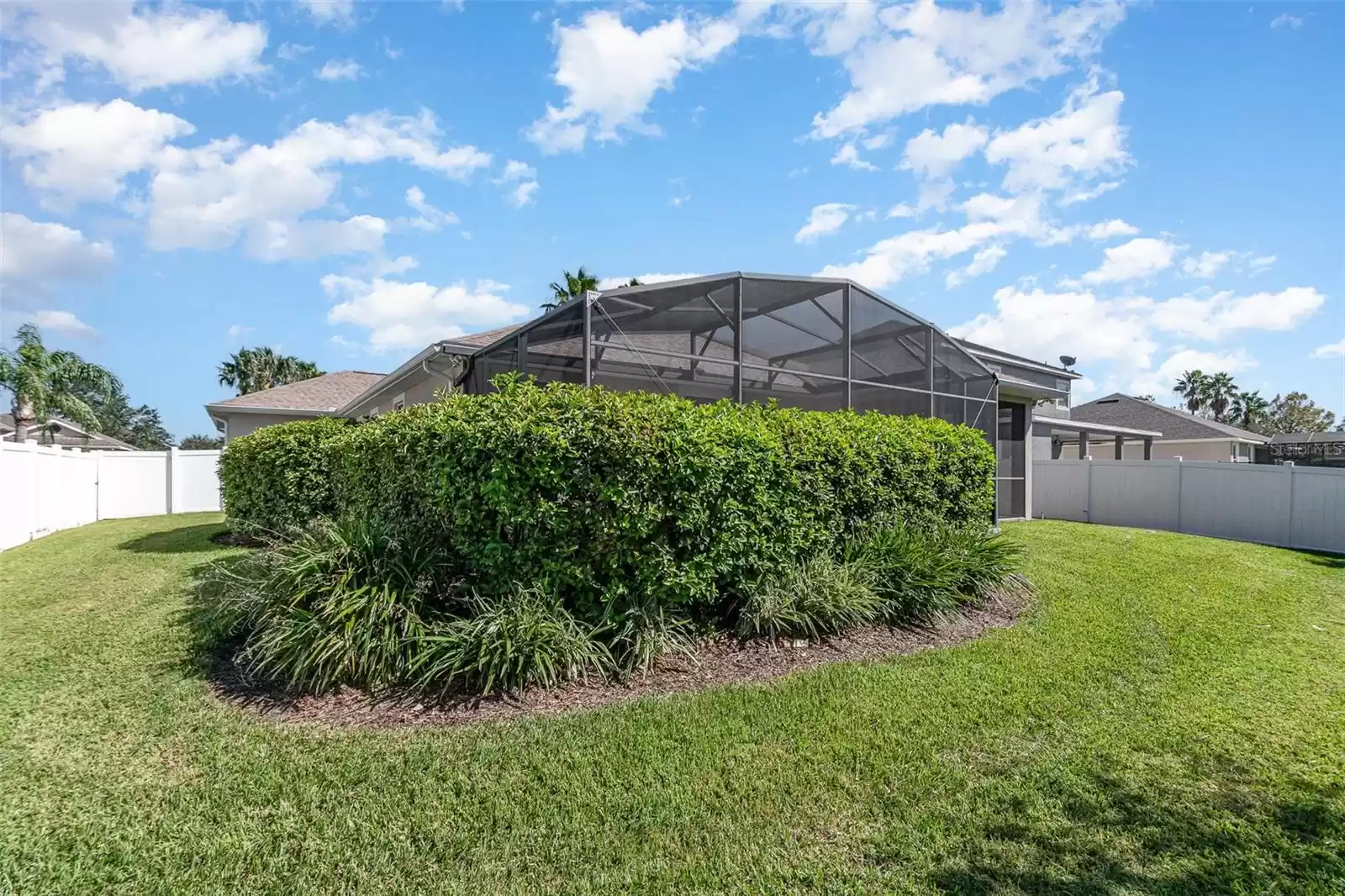 714 BELLSHIRE WAY, WINTER GARDEN, Florida 34787, 4 Bedrooms Bedrooms, ,2 BathroomsBathrooms,Residential,For Sale,BELLSHIRE,MFRO6251438