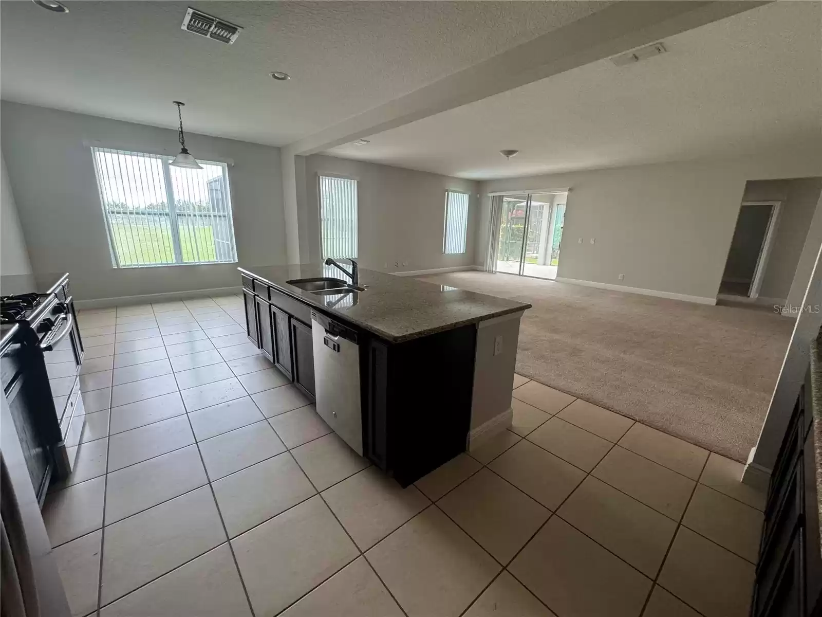 14546 DRIFTWOOD COURT, WINTER GARDEN, Florida 34787, 5 Bedrooms Bedrooms, ,3 BathroomsBathrooms,Residential Lease,For Rent,DRIFTWOOD,MFRO6249415