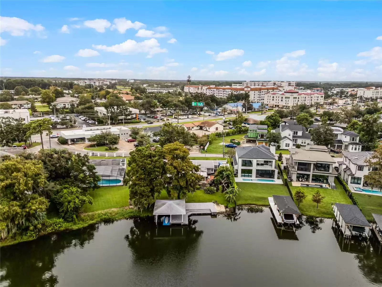 632 COUNTRY CLUB DRIVE, WINTER PARK, Florida 32789, 3 Bedrooms Bedrooms, ,2 BathroomsBathrooms,Residential,For Sale,COUNTRY CLUB,MFRO6250417