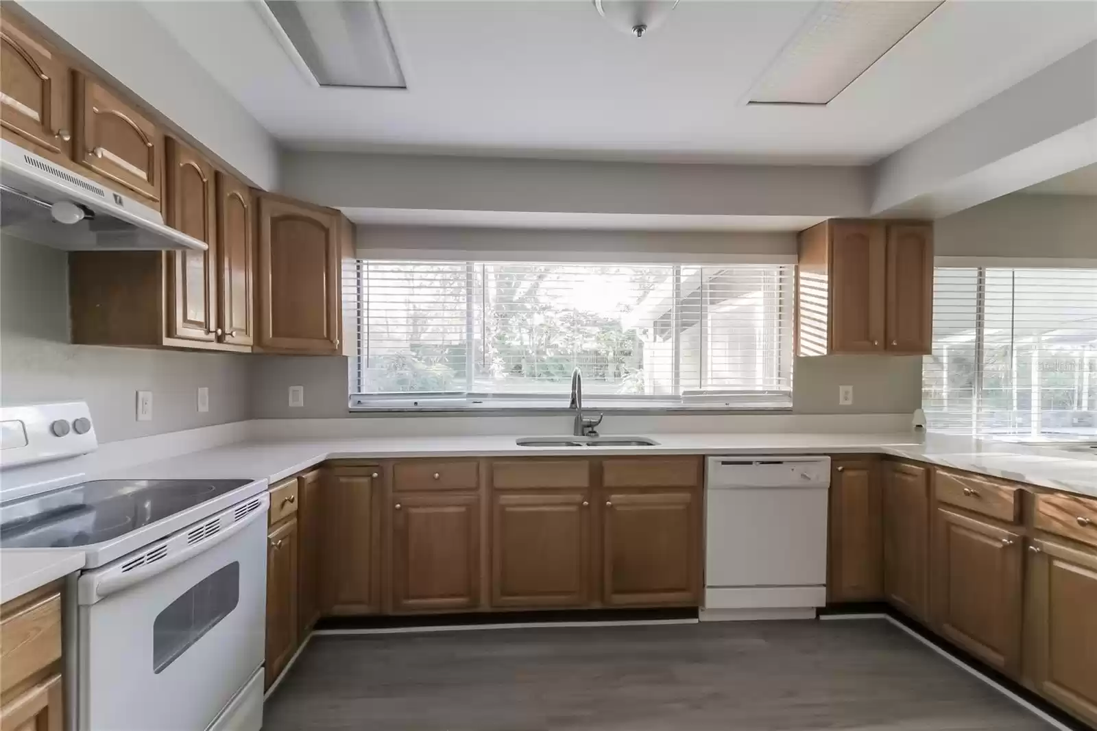 512 SAN MARIE AVENUE, ALTAMONTE SPRINGS, Florida 32714, 3 Bedrooms Bedrooms, ,2 BathroomsBathrooms,Residential Lease,For Rent,SAN MARIE,MFRO6252635