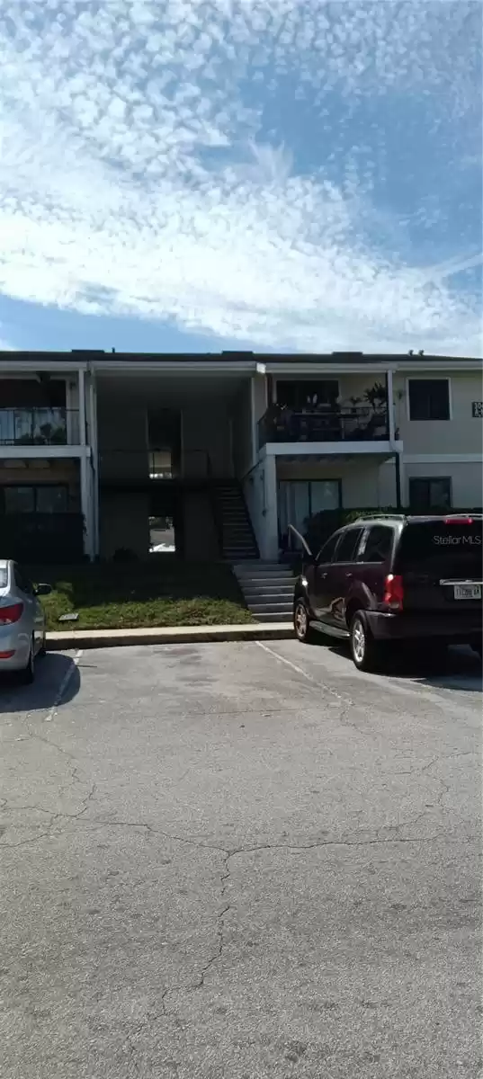 304 CHEROKEE COURT, ALTAMONTE SPRINGS, Florida 32701, 1 Bedroom Bedrooms, ,1 BathroomBathrooms,Residential Lease,For Rent,CHEROKEE,MFRO6252673