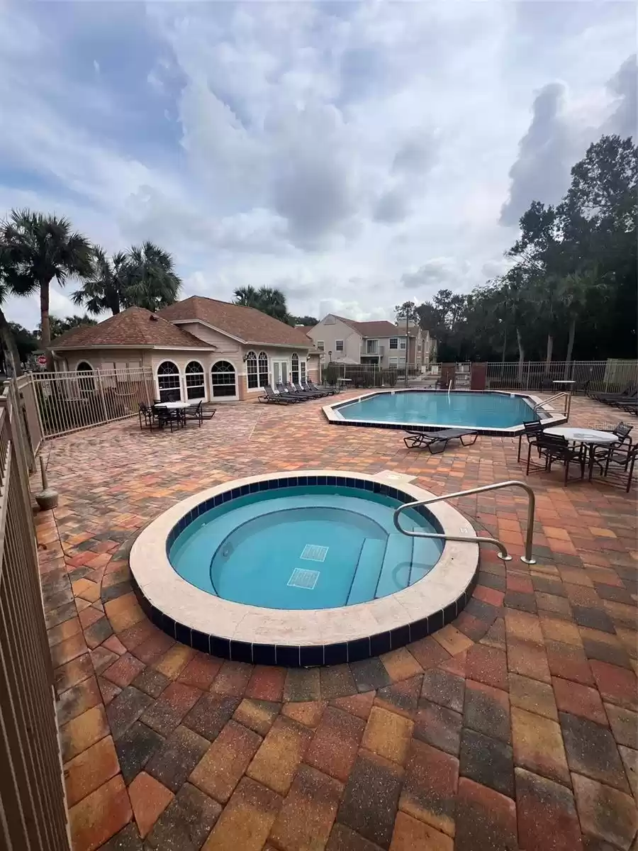 625 GREENCOVE TERRACE, ALTAMONTE SPRINGS, Florida 32714, 2 Bedrooms Bedrooms, ,2 BathroomsBathrooms,Residential,For Sale,GREENCOVE,MFRO6252702