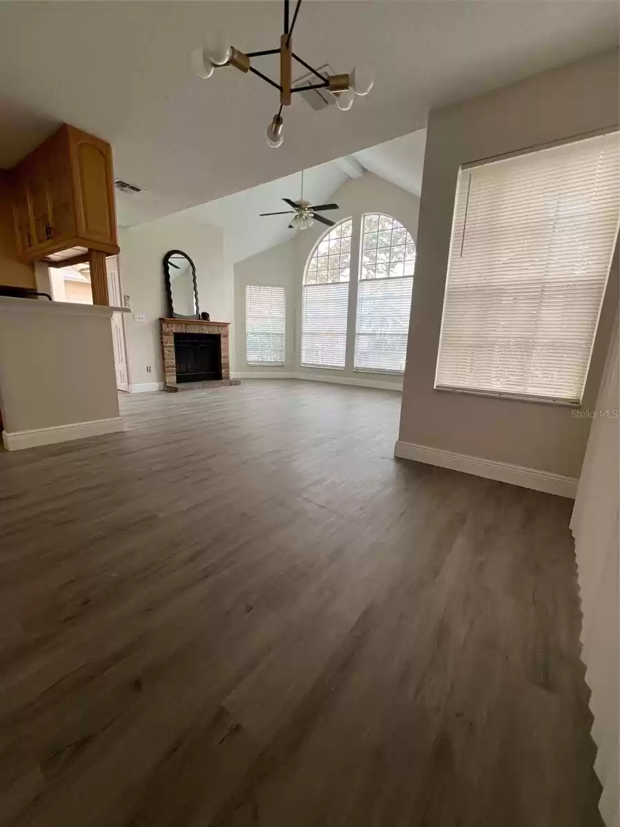 625 GREENCOVE TERRACE, ALTAMONTE SPRINGS, Florida 32714, 2 Bedrooms Bedrooms, ,2 BathroomsBathrooms,Residential,For Sale,GREENCOVE,MFRO6252702