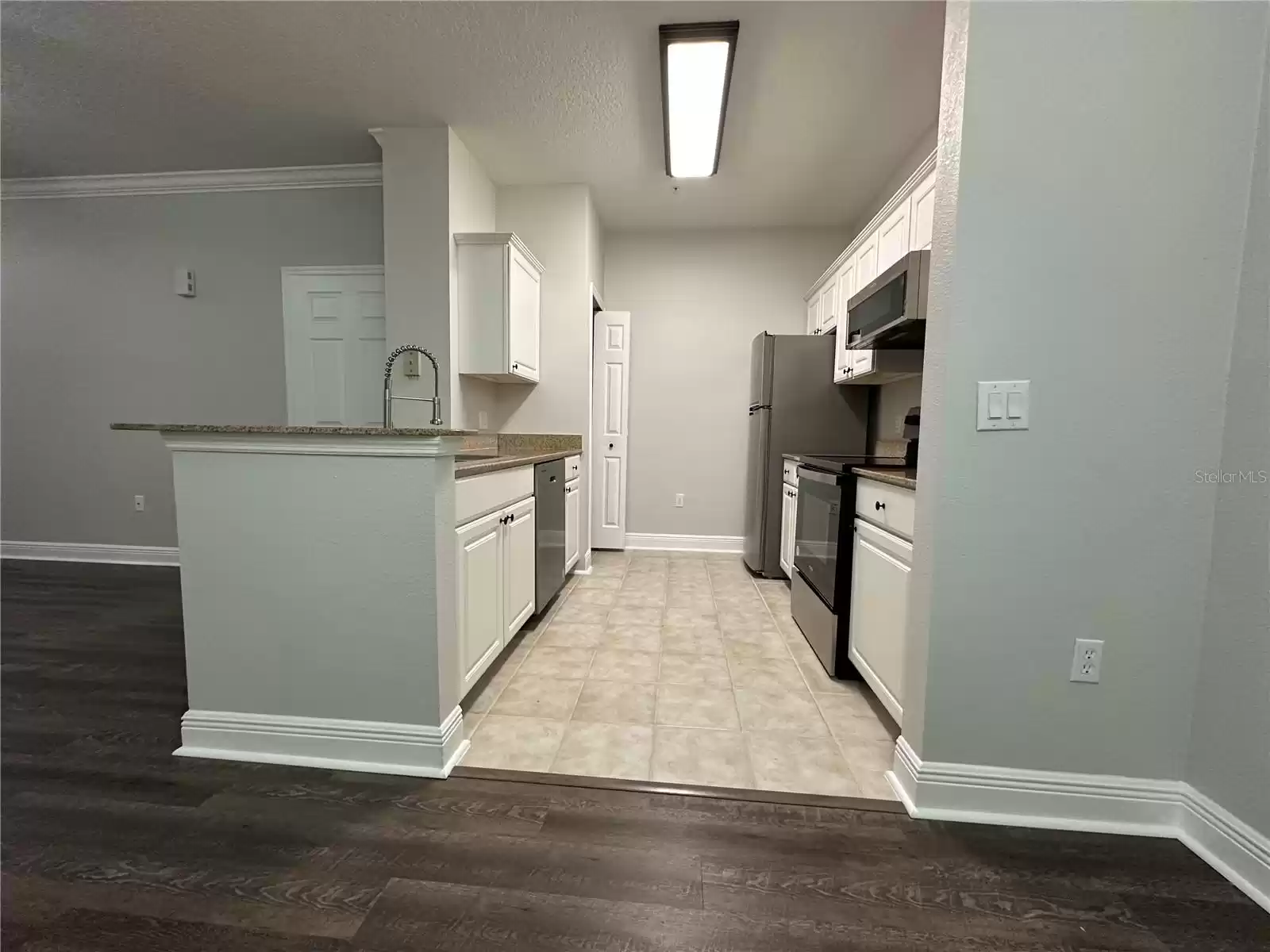 430 SOUTHERN PECAN CIRCLE, WINTER GARDEN, Florida 34787, 1 Bedroom Bedrooms, ,1 BathroomBathrooms,Residential Lease,For Rent,SOUTHERN PECAN,MFRO6251580