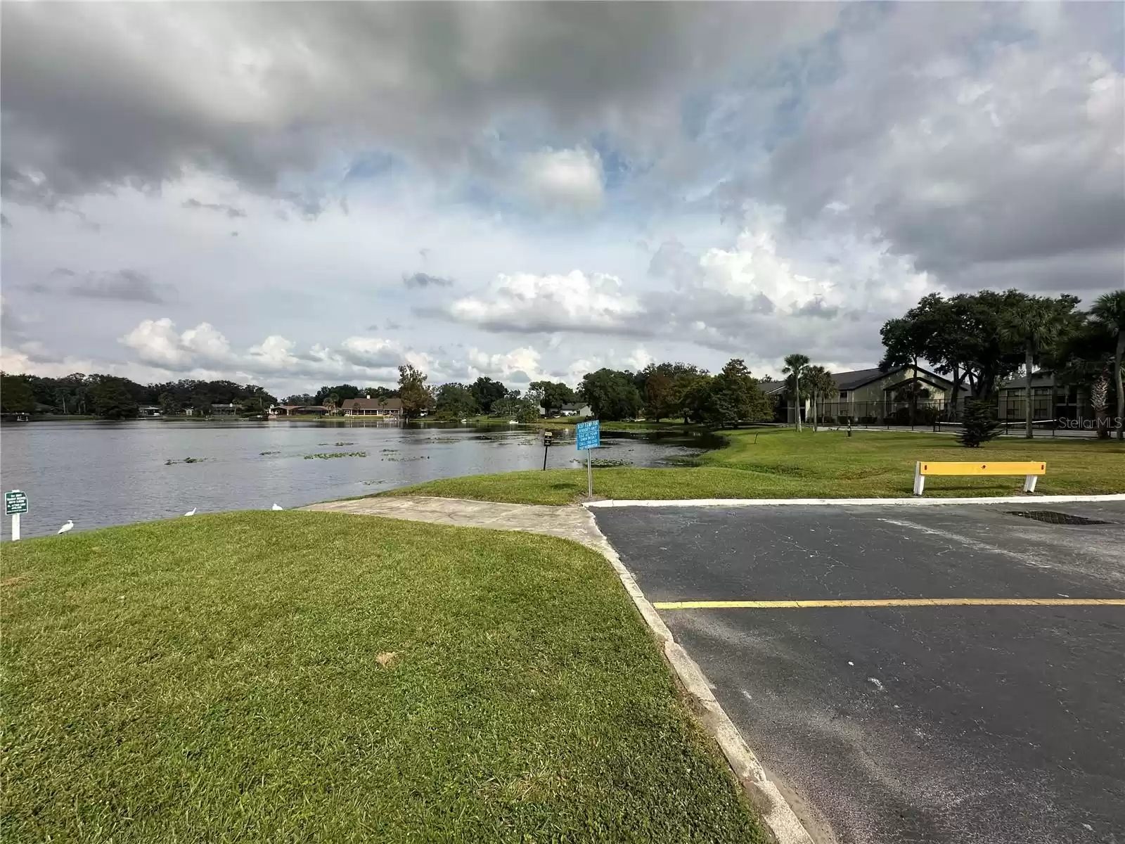 904 LAKE DESTINY ROAD, ALTAMONTE SPRINGS, Florida 32714, 2 Bedrooms Bedrooms, ,2 BathroomsBathrooms,Residential Lease,For Rent,LAKE DESTINY,MFRO6252833