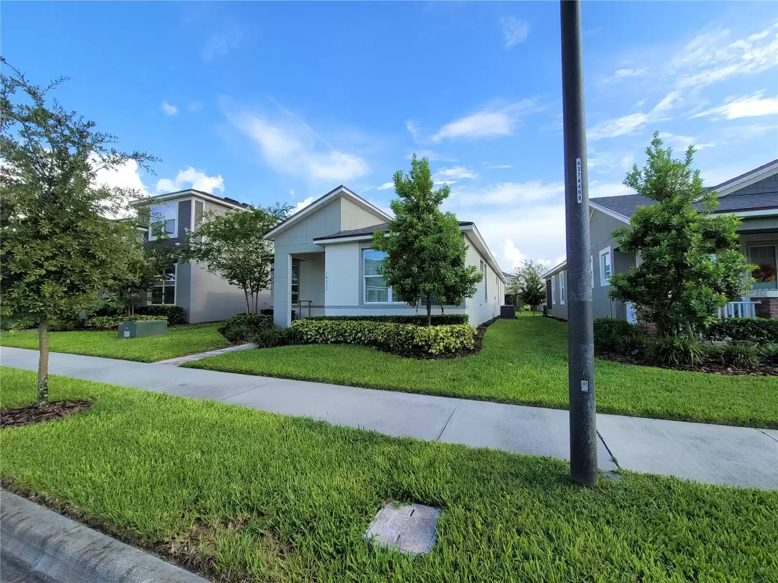 16632 WINGSPREAD LOOP, WINTER GARDEN, Florida 34787, 3 Bedrooms Bedrooms, ,2 BathroomsBathrooms,Residential Lease,For Rent,WINGSPREAD,MFRO6252884